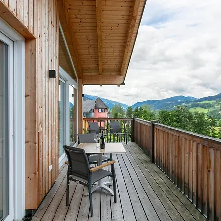 Apart33 Top 1-31 Split-level Apartment *