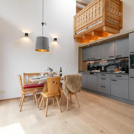 Apartment Apart33 Top 1-31 Split-level *